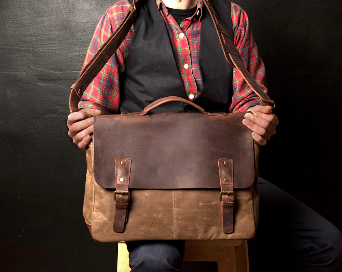 Messenger Bag Sandstone by Tram 21 | Jetset Times SHOP