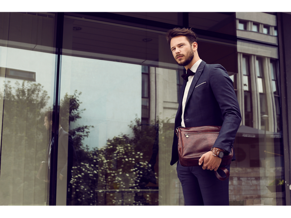 Brown Leather Messenger Bag - The Stranger for Men and Women by Time Resistance on Jetset Times SHOP