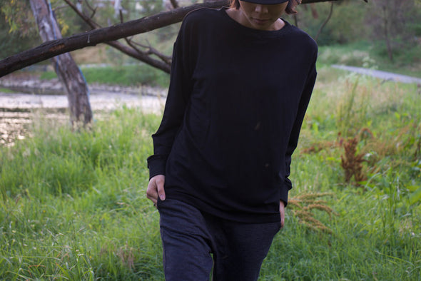 Bamboo Pullover Jersey in Black for Men and Women by One For The Road on Jetset Times SHOP