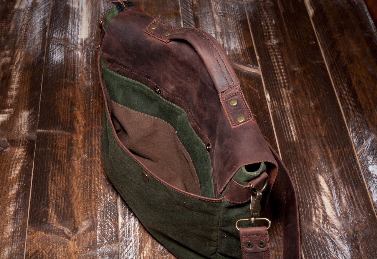 Men's Waxed Canvas Messenger Bag Shoulder Crossbody Laptop Bag Satchel  (M49_Army Green)